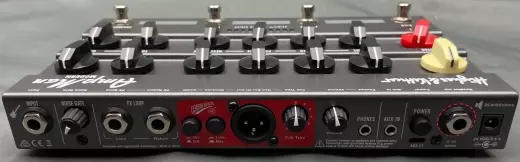 Hughes & Kettner - AmpMan Modern Floor Amplifier 4